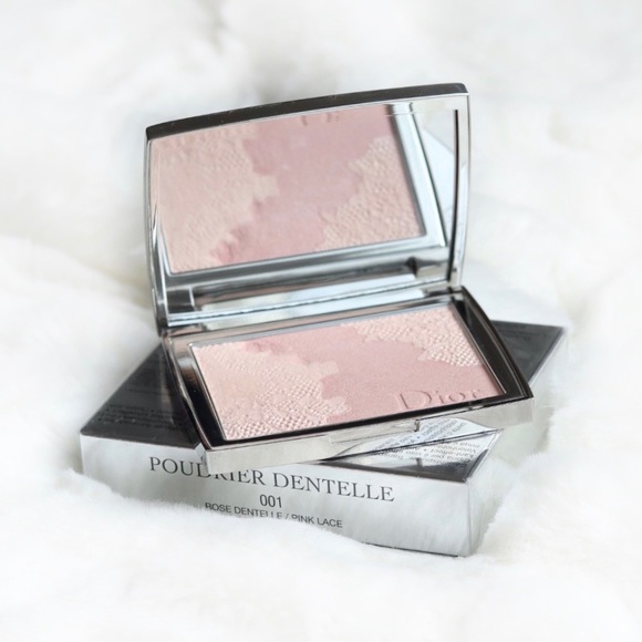 💕HP💕 NIB Limited Edition Dior Poudrier Dentelle